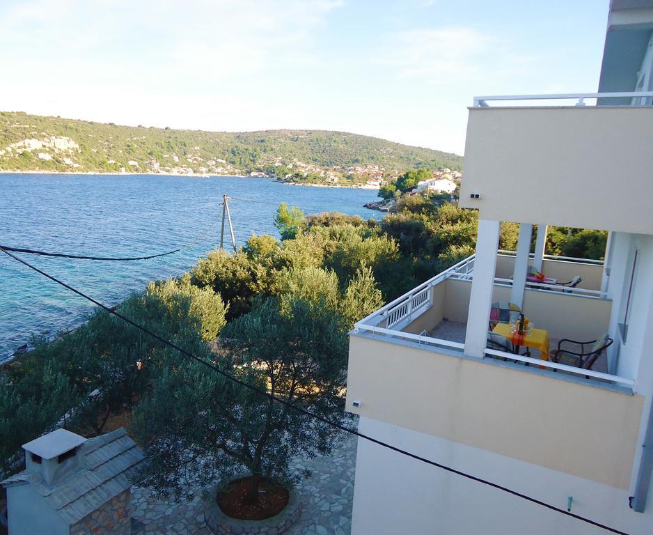Apartments Loncar Drvenik Veliki Zewnętrze zdjęcie