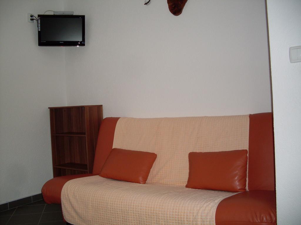 Apartments Loncar Drvenik Veliki Zewnętrze zdjęcie